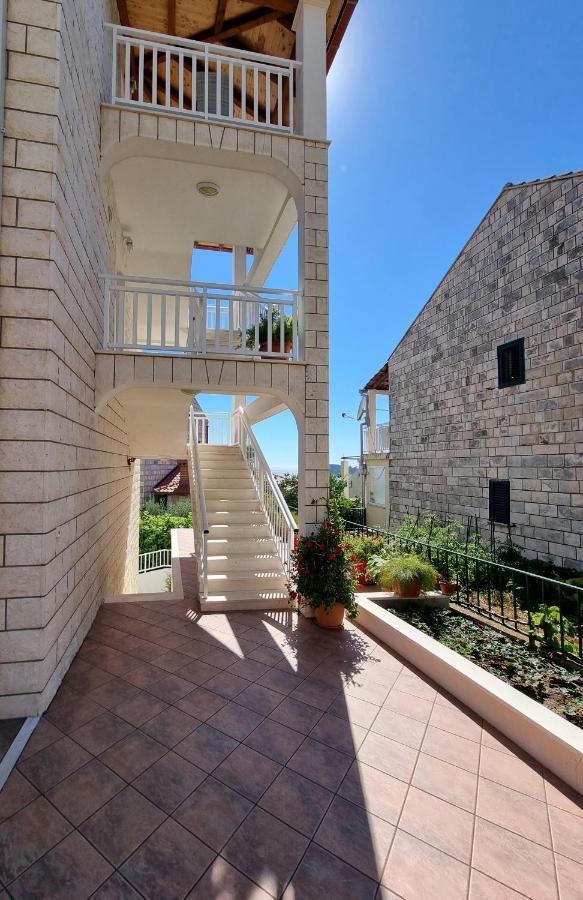Kutlic Apartment Cavtat